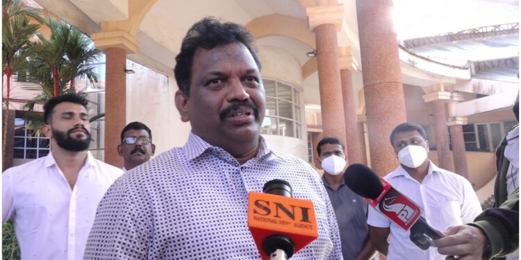 Goa minister Michael Lobo quits BJP, likely to join Congress today
