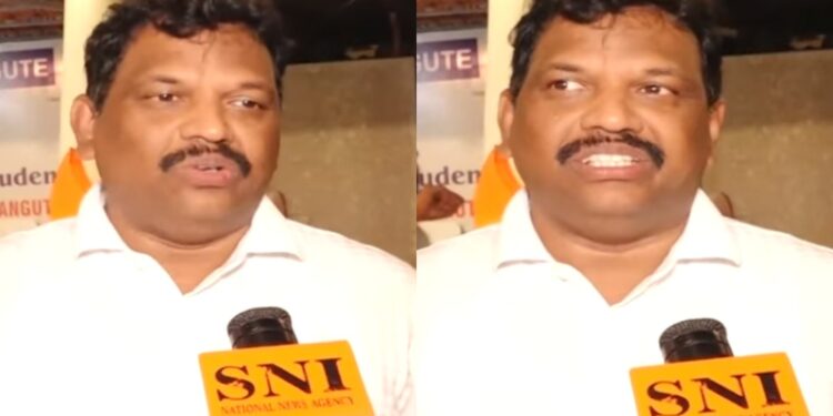 in-the-presence-of-goa-minister-michael-lobo-meritorious-students-were-awarded-by-calangute-panchayat